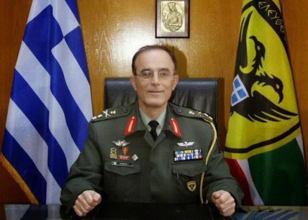 Γ. Καμπάς: Υγιέστατος αποχώρησε από την Αθήνα ο Α/ΓΕΣ – Δείτε τις εικόνες